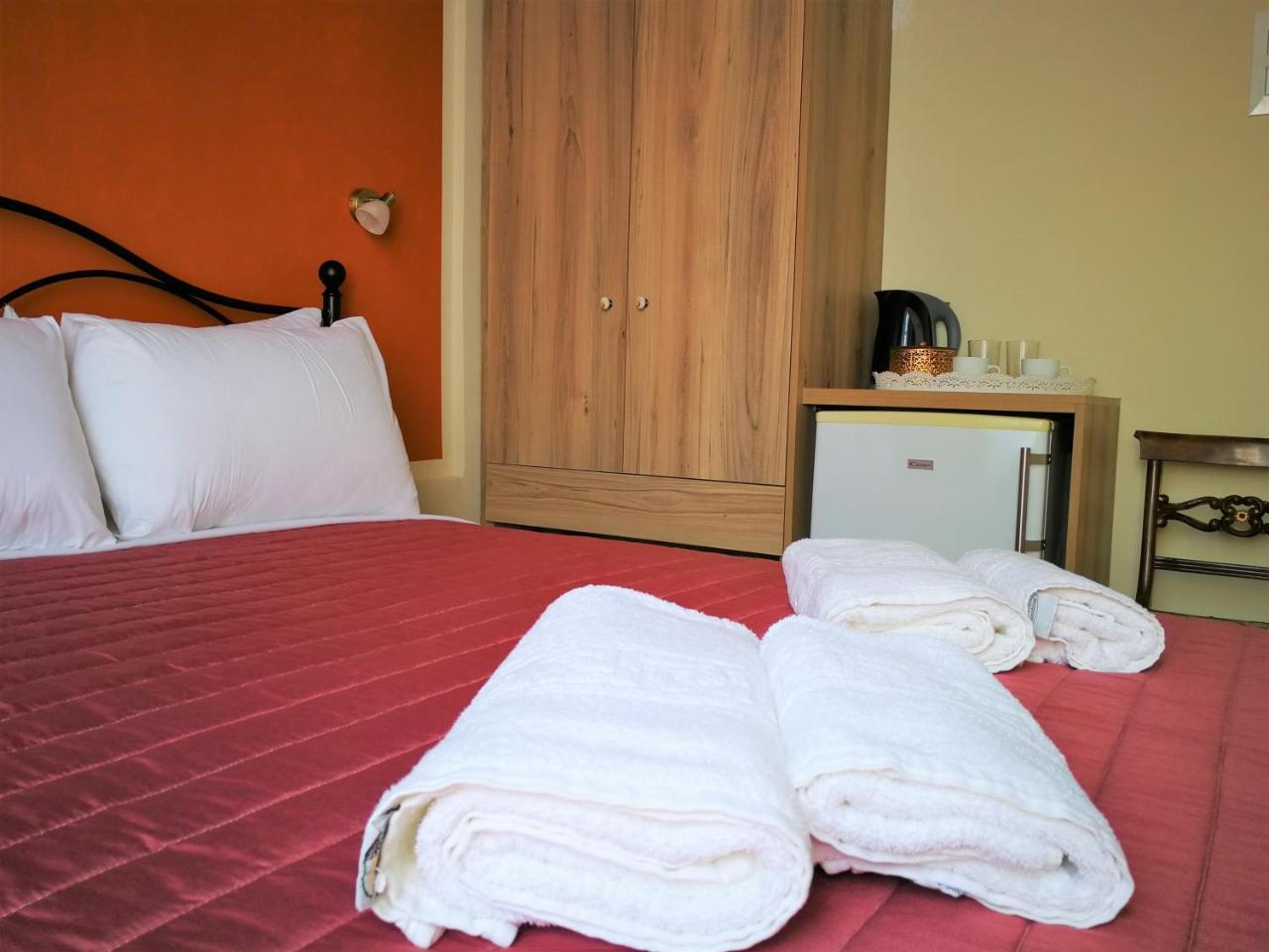Apollon Hotel Ханья Экстерьер фото